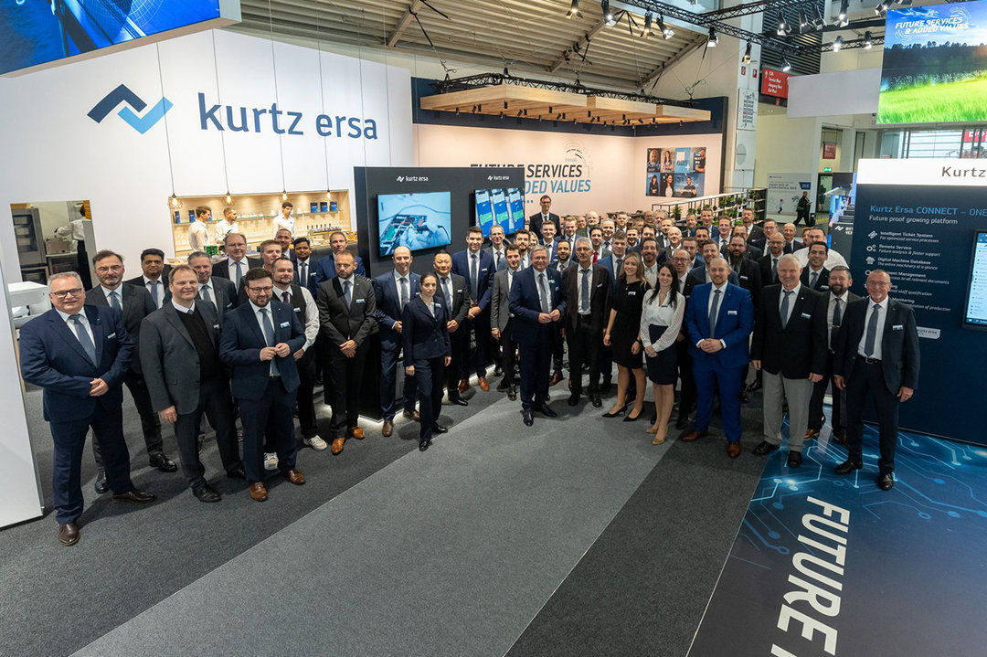Komplett versammelt: das Ersa Messe-Team auf der Productronica 2023