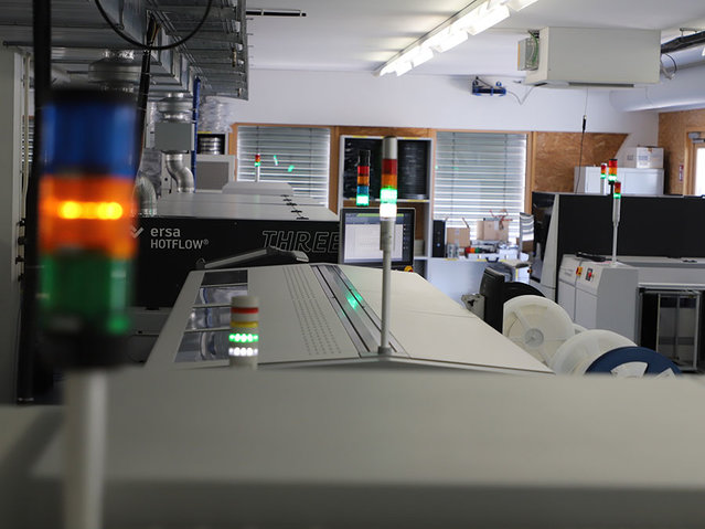 Die HOTFLOW THREE in der Elektronikfertigung der Technischen Alternative