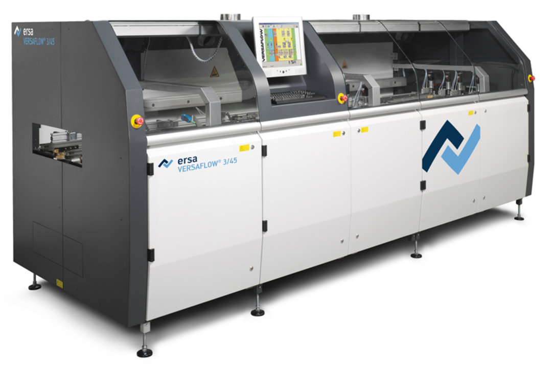 Ersa VERSAFLOW 3/45: erste Inline-Selektivlötmaschine mit Doppelspurtransport