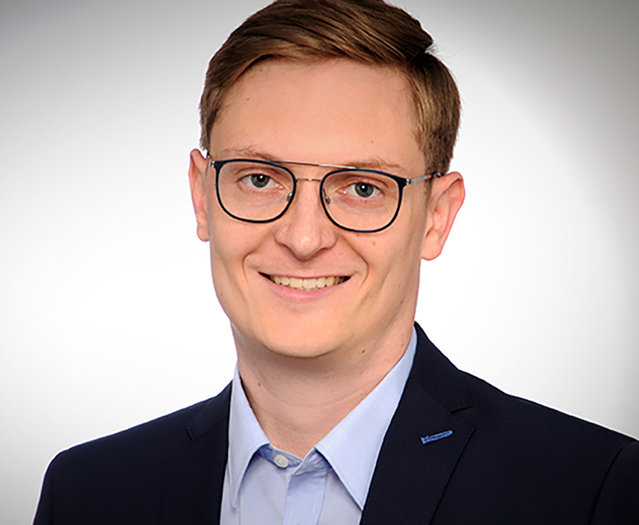 Sebastian Fleck, Sachbearbeiter im Zentralbereich Personal bei Kurtz Ersa Sebastian Fleck, Sachbearbeiter im Zentralbereich Personal bei Kurtz Ersa