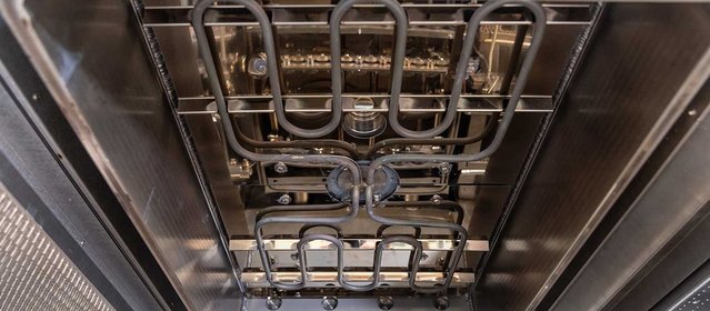 Die mittelwellige Strahlerheizung im Vakuummodul gewährleistet thermische Stabilität und bietet maximale Flexibilität in der Profilgestaltung
