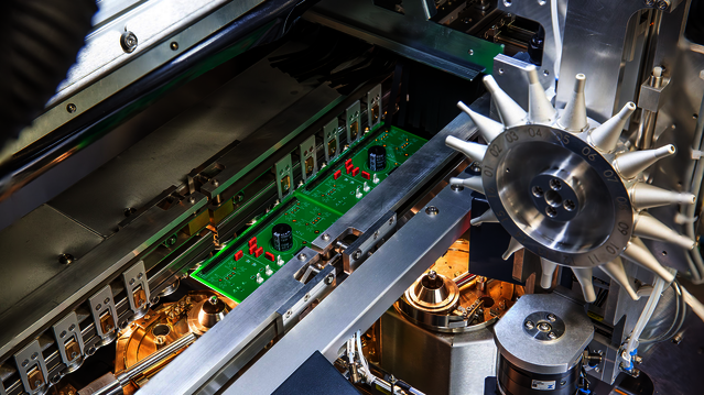 Optionaler Düsenwechsler für maximale Prozesssicherheit und automatisierten Rüstwechsel