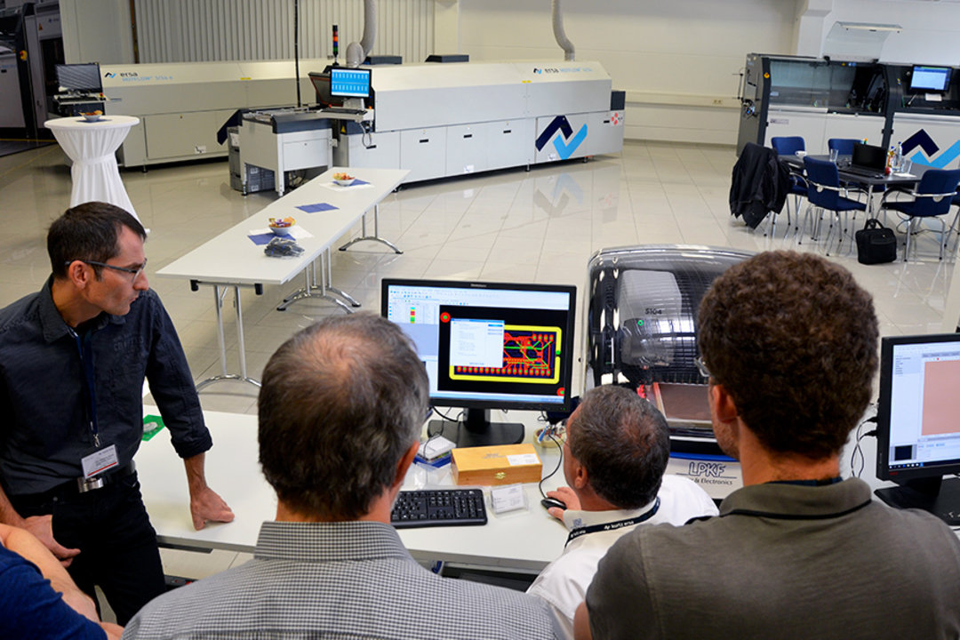 Praktische Demos beim gemeinsamen Techseminar von LPKF und Ersa in Wertheim am Main Praktische Demos beim gemeinsamen Techseminar von LPKF und Ersa in Wertheim am Main
