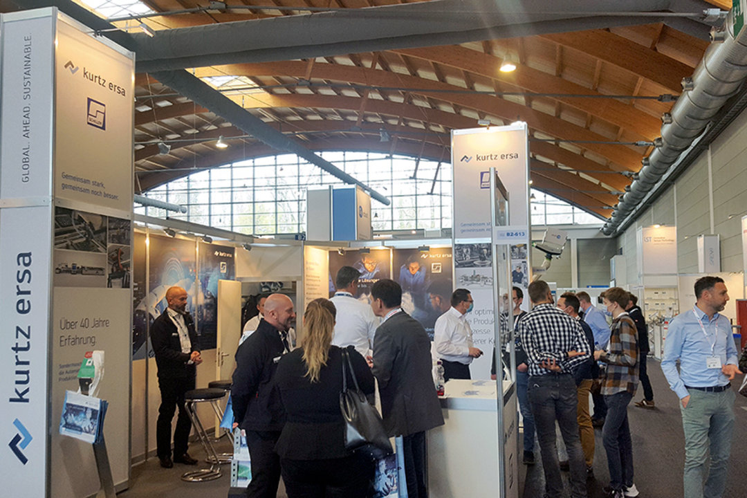 Besucher auf der all about automation Anfang April in Friedrichshafen
