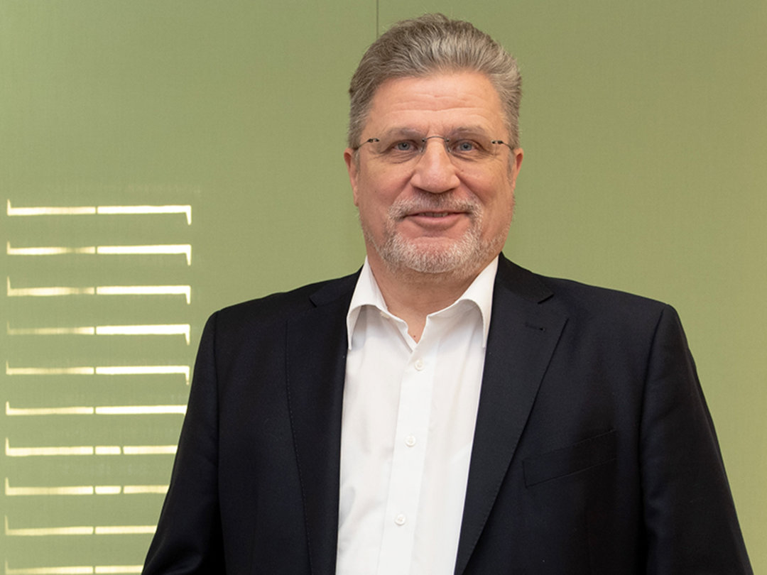 Neuer Vorsitzender des Beirats ab 01.01.2019: Dr. Dietmar Straub Neuer Vorsitzender des Beirats ab 01.01.2019: Dr. Dietmar Straub