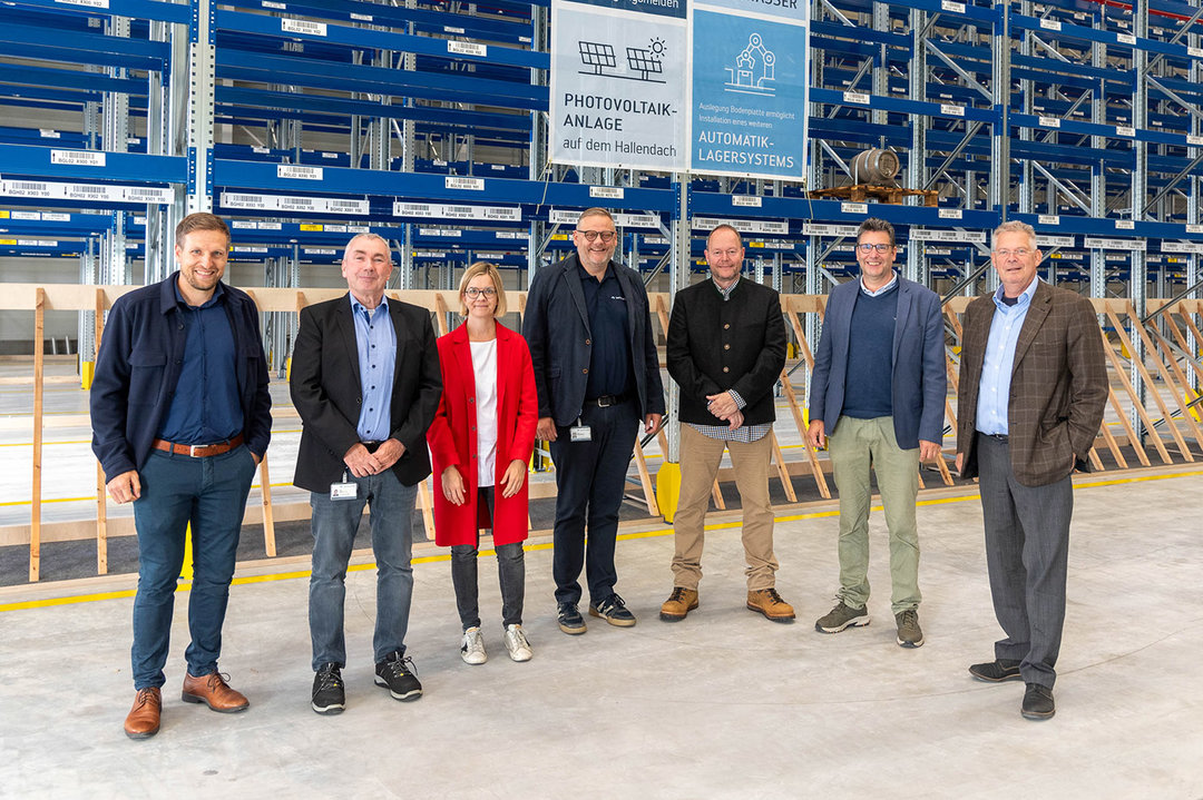 Kurtz Ersa Logistik: Gemeinsame Durchtrennung des Bandes für den Erweiterungsbau Kurtz Ersa Logistik: Gemeinsame Durchtrennung des Bandes für den Erweiterungsbau