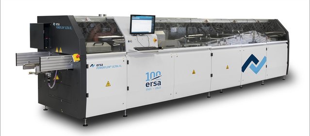 … aktuelles Modell der POWERFLOW Ultra-Serie, die Boards mit Abmessungen von bis 600 x 850 mm unter N2-Atmosphäre verarbeiten kann 