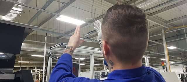 Sichtprüfung der Glasscheibe - glasklarer Durchblick!