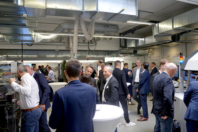 6. Technologieforum Elektronikforum: Attraktiver Vortragsmix, dazwischen angeregter Austausch unter Experten 6. Technologieforum Elektronikforum: Attraktiver Vortragsmix, dazwischen angeregter Austausch unter Experten