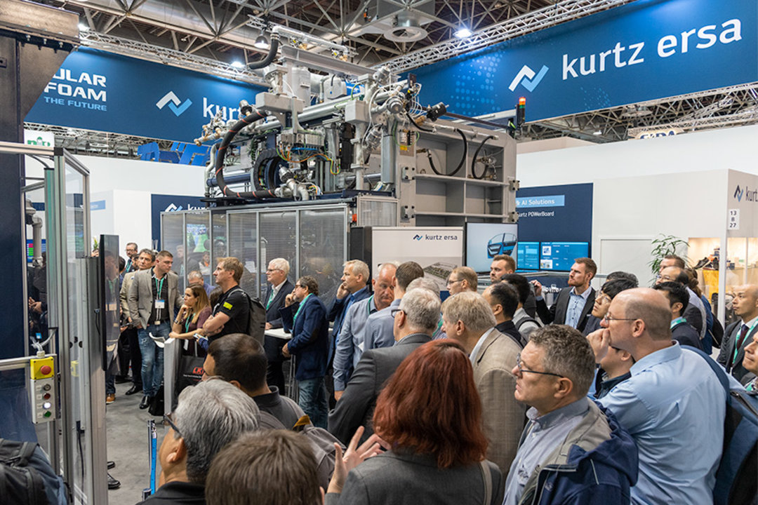 Kurtz Highlights K 2019: Kurtz Exponate wie der dampflos produzierende WAVE FOAMER oder das EPP-Allround-Talent PRO FOAMER Kurtz Highlights K 2019: Kurtz Exponate wie der dampflos produzierende WAVE FOAMER oder das EPP-Allround-Talent PRO FOAMER