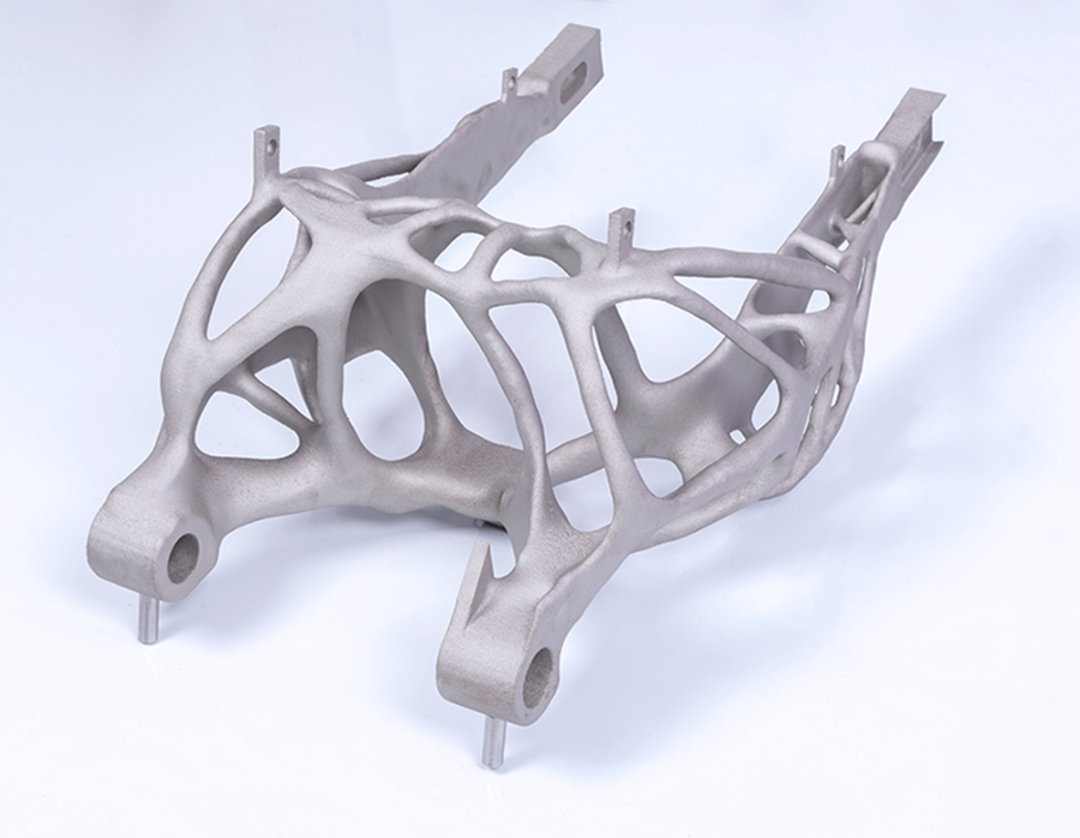 Motorradschwinge (625 x 370 x 280 mm) gefertigt in 1/3 des möglichen Bauraums des Kurtz Ersa Flying Ray © RWTH Aachen University – Digital Additive Production DAP