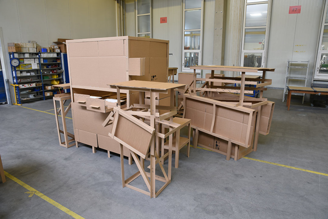 Kurtz Ersa Automation: Cardbox Engineering für Arbeitsplatzsysteme
