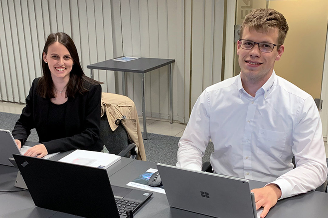 Support- und Organisations-Team des Online-Events „Löten in der Elektronikfertigung“: Laura Schulz und Nicolai Böhrer, Ersa GmbH Support- und Organisations-Team des Online-Events „Löten in der Elektronikfertigung“: Laura Schulz und Nicolai Böhrer, Ersa GmbH