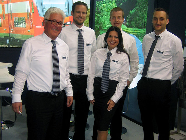 Das engagierte Messeteam des Geschäftsfelds Metal Components auf der Hannover Messe 2016